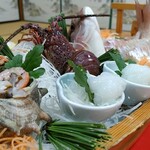 山幸園 - 舟盛にある伊勢海老