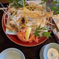 がんこ 高瀬川二条苑 - お祝いの鯛