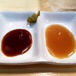 ぢどり屋 - ニンニク醤油、ゆず胡椒、ポン酢