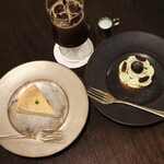 フロムアファー - タルト＋チーズケーキ＋ロングブラック