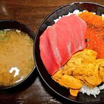 若狭家 - うにいくらまぐろ３種ご飯特盛