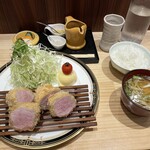 とんかつ ばんぶー - 特選ヒレカツ2,300円