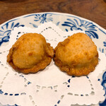 開化亭 - ①ホタテ貝柱ウニ入り揚げ餃子2個1400円