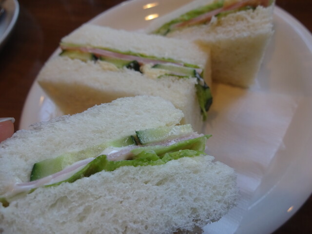 【中古】 珈琲館 摂津よしこ 中古】 珈琲館 摂津よしこ cafe yoshiko - 祇園四条/喫茶店