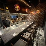 赤坂鉄板焼 ヒレ - 落ち着いたオシャレな店内