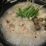 馬肉料理 和牛もつ鍋　姫桜 - モツ鍋(塩味)