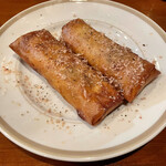 HEEK - ポルチーニ茸のクリーム春巻きフォアグラ節かけ(2022年8月)