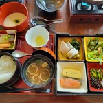 日本料理 箱根 華暦 - 離宮和朝食膳