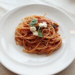 イタリアン カフェレストラン アペティート - ナスのトマトソース　ハーフ