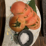 Robata Yaki Udatsu - 冷しトマト。