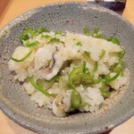 日本料理 晴山 - 盛り付けられたご飯