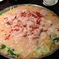 博多もつ鍋 やま中 赤坂店 - モツをお代わり♪