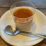 鬍鬚張魯肉飯 - 「東方美人茶プリン」300円