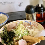 らー麺　Do・Ni・Bo - 煮干し油そば680円