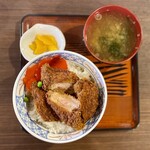 といや - ヒレかつ丼