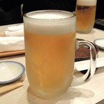 菜々海 - 先ずはビール！（グラスが大きい）