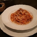 Ristorante Martello - エゴマ豚ラグーのトマトソース。パルメジャーノチーズがけ。