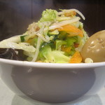 麺処 まるよし商店 - たんめん細並+野菜増し燻玉