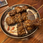 Tachinomi Kushiyaki Sake To Kidoki Buta - 