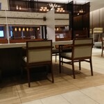 Sakura Lounge - 内観