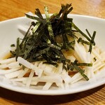 和酒・煮込み らいどん - 山芋のせんぎり
