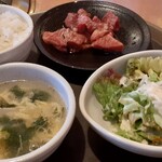 カルビ屋大福 - 和牛切り落とし焼肉定食