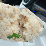ままかせ亭 - 混ぜ込んだご飯を握るスタイル