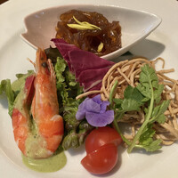 沙山華(奈良ロイヤルホテル) - 前菜　クラゲ　大海老　豆腐麺