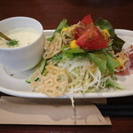 パスタの店 山猫軒 - ディナーセットよりサラダと前菜です☆　2022-0806訪問