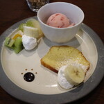 パスタの店 山猫軒 - デザートです☆　2022-0806訪問