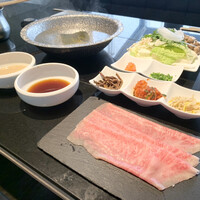 兜 中目黒店 - 極上佐賀牛のしゃぶしゃぶ御膳　本日の希少部位1,800円税抜