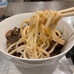 Chuuka Izakaya Hotaru - 肉茄子麺②