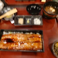 銀座 玉ゐ - ピンボケの焼き箱めし
