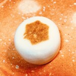 浅草梅園 - 料理写真:大きめの薯蕷饅頭です