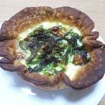 パン ドゥ ジュジュ - 2013.3. 菜の花とサーモンのキッシュ（\263）