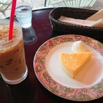 ナガハマコーヒー - ケーキセット910円