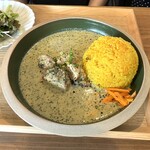 カレーとお酒 蕾 - 和風グリーンカレー