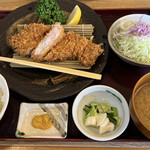 Yamachuu - 弓かつ定食（150g）