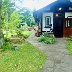 山の喫茶店 Decoy - 七ツ森湖畔から西にすすんだ道から、入りますミャ