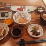 焼貝 あこや 日比谷店 - 