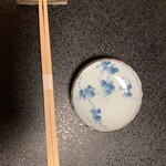 鮨よし - お箸と小皿