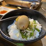 Karubiya Kei - 味玉丼