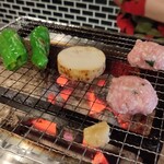 炭劇場 徳永座 - つくねは軟骨入りで食感も最高！