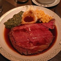 ロウリーズ・ザ・プライムリブ 恵比寿ガーデンプレイス店 - 