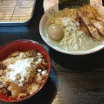 中華ソバ 伊吹 - 