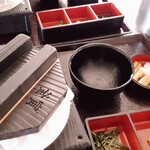 釜寅 - うなぎまぶし 2100円 (税抜）
