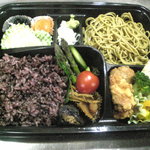 円山 茶屋 にぎ丸＆そば丸 - こだわり古代米・だったん蕎麦スタミナ弁当