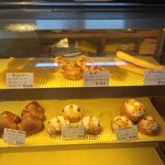 香色 - ケース内