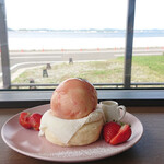SHICHI NO CAFE & PIZZA - 季節限定パンケーキ(桃のパンケーキ)