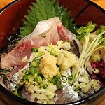 Daikokuzushi - 大黒鮨 ＠西葛西 シャリ少な目でお願いした ランチ あじ丼